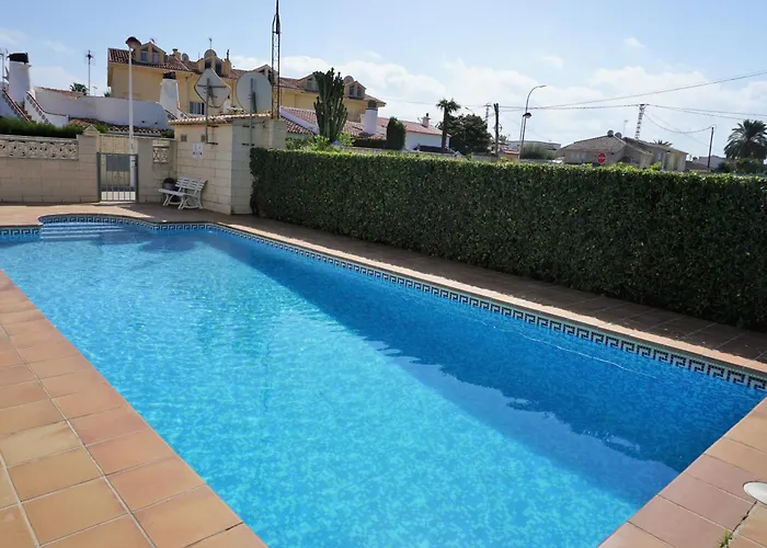 Pueblo Mar En Els Poblets. * دينايا